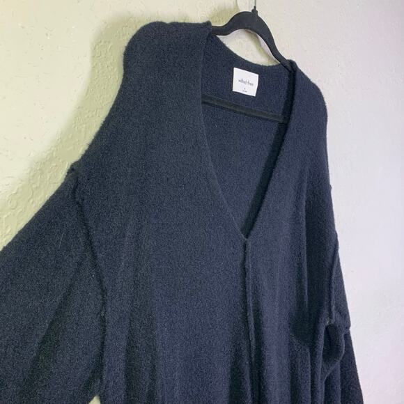 ARITZIA WILFRED FREE Sweater Black Medium Super Soft Very Oversized‎ Cozy - Picture 7 of 12